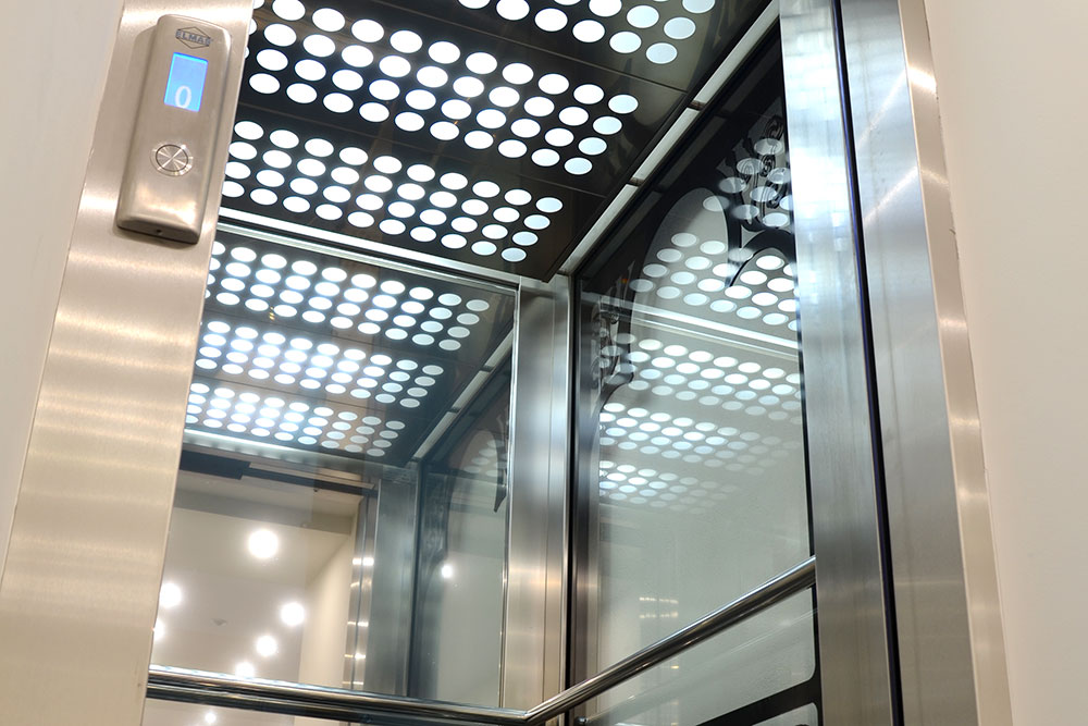 UVECO - Aplicatii modul pentru decontaminarea aerului din cabina ascensoarelor